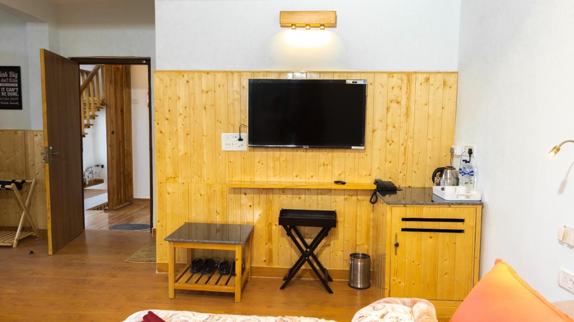 Nandini Cottage, A Premium Boutique Homestay Ranikhet Zewnętrze zdjęcie